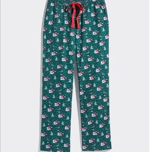 Vineyard Vines Christmas lounge pants